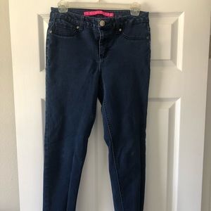 High waisted jeans